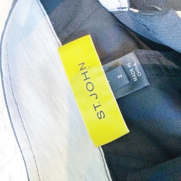 St. John Black Military Style Button Down Jacket Front Pockets SZ2 - Picture 3 of 9